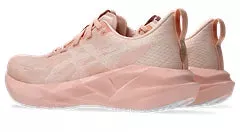 Asics Novablast 5 (Women’s)