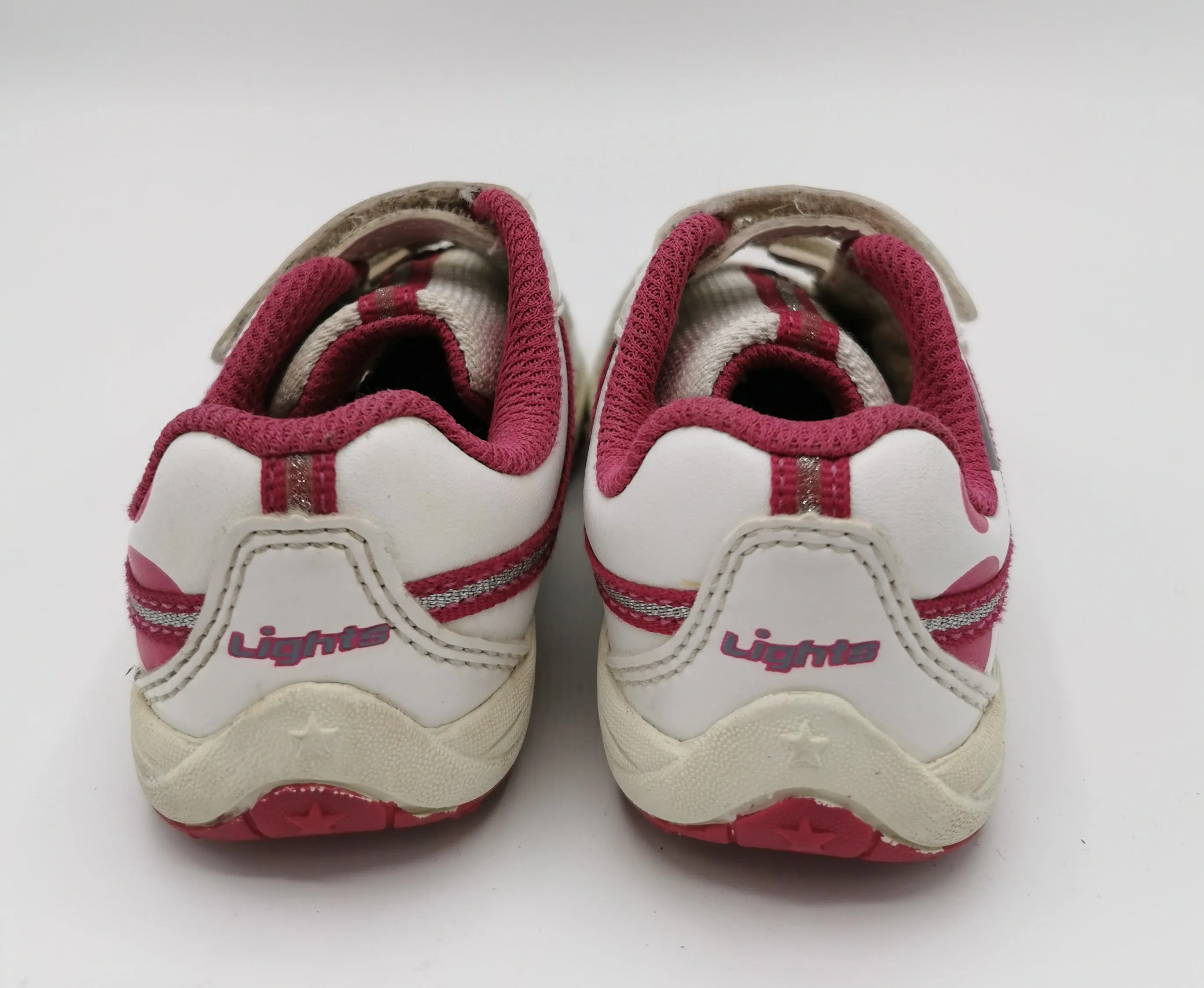 BABY GIRL SIZE 6 W TODDLER - CLARKS, Light-up Running Shoes VGUC B2