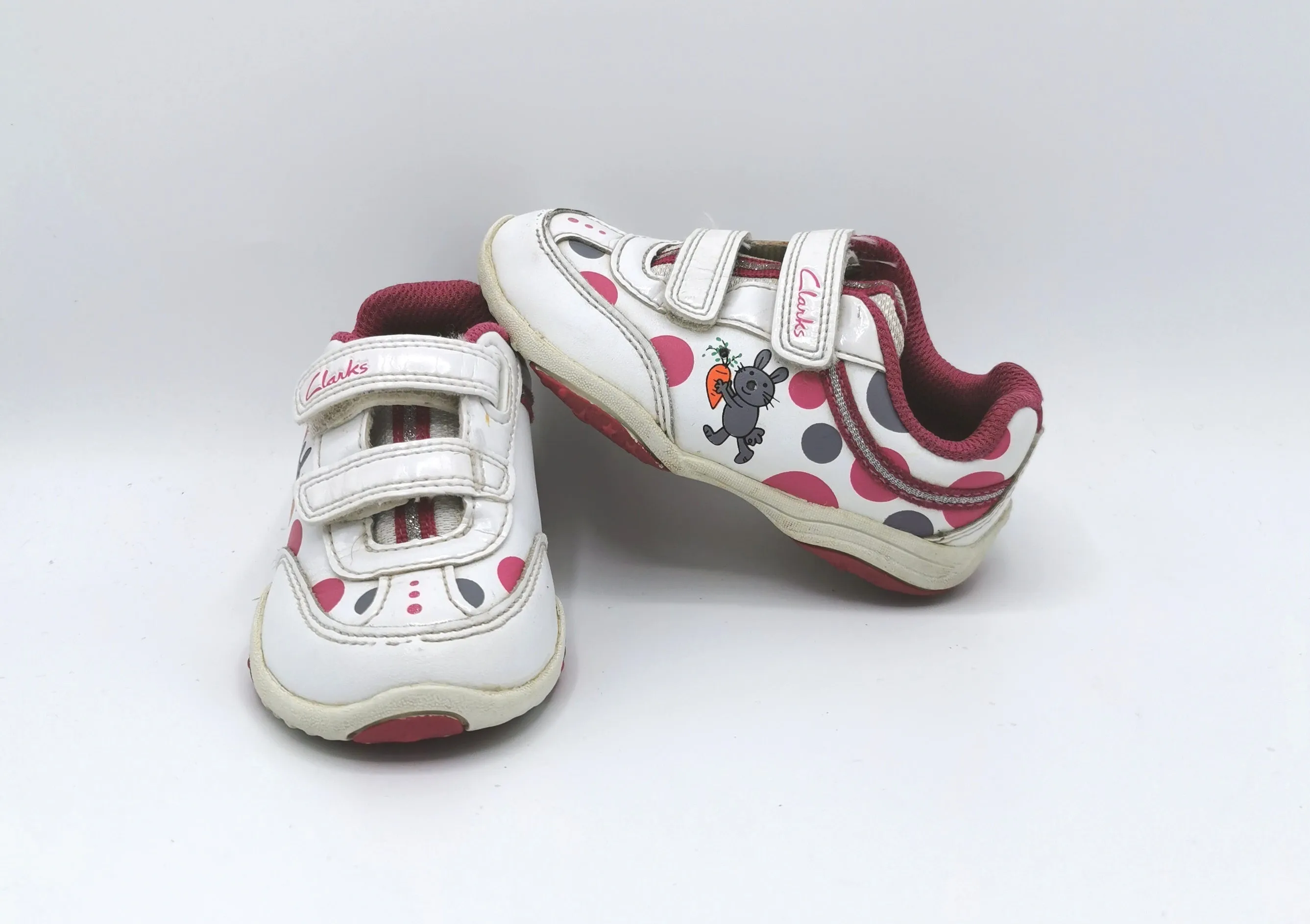 BABY GIRL SIZE 6 W TODDLER - CLARKS, Light-up Running Shoes VGUC B2