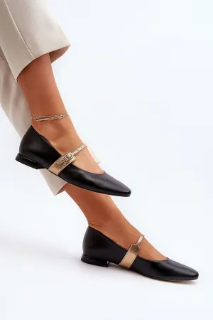 Ballet flats