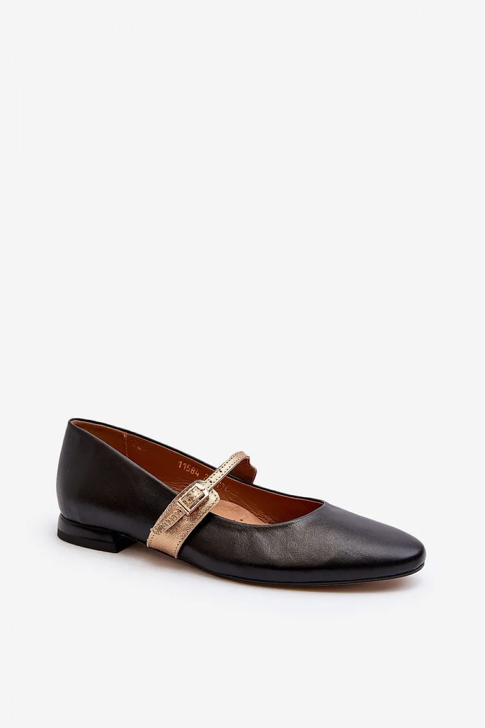Ballet flats