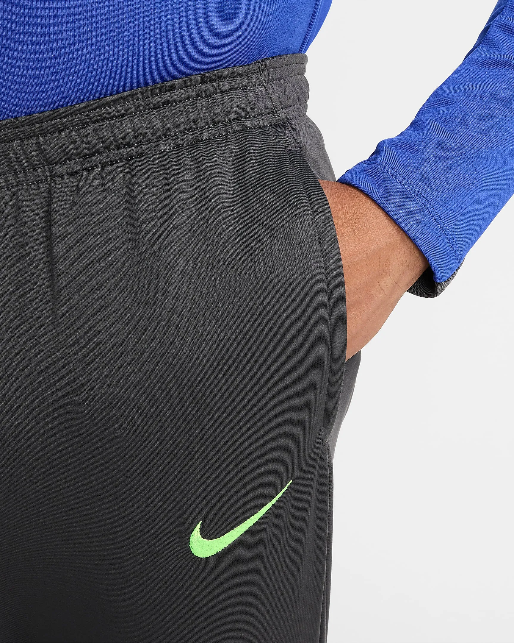 F.C. Barcelona Strike Third Men's Nike Dri-FIT Football Pants