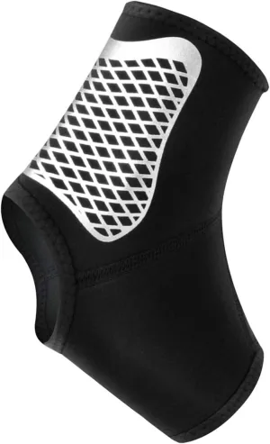 NEW Retails $40 1Pair 3D Sport Ankle Brace Protector Compression Ankle Support Pad Elastic Nylon Strap Brace for Football Basketball Hiking (Color : Black, Size : Small)