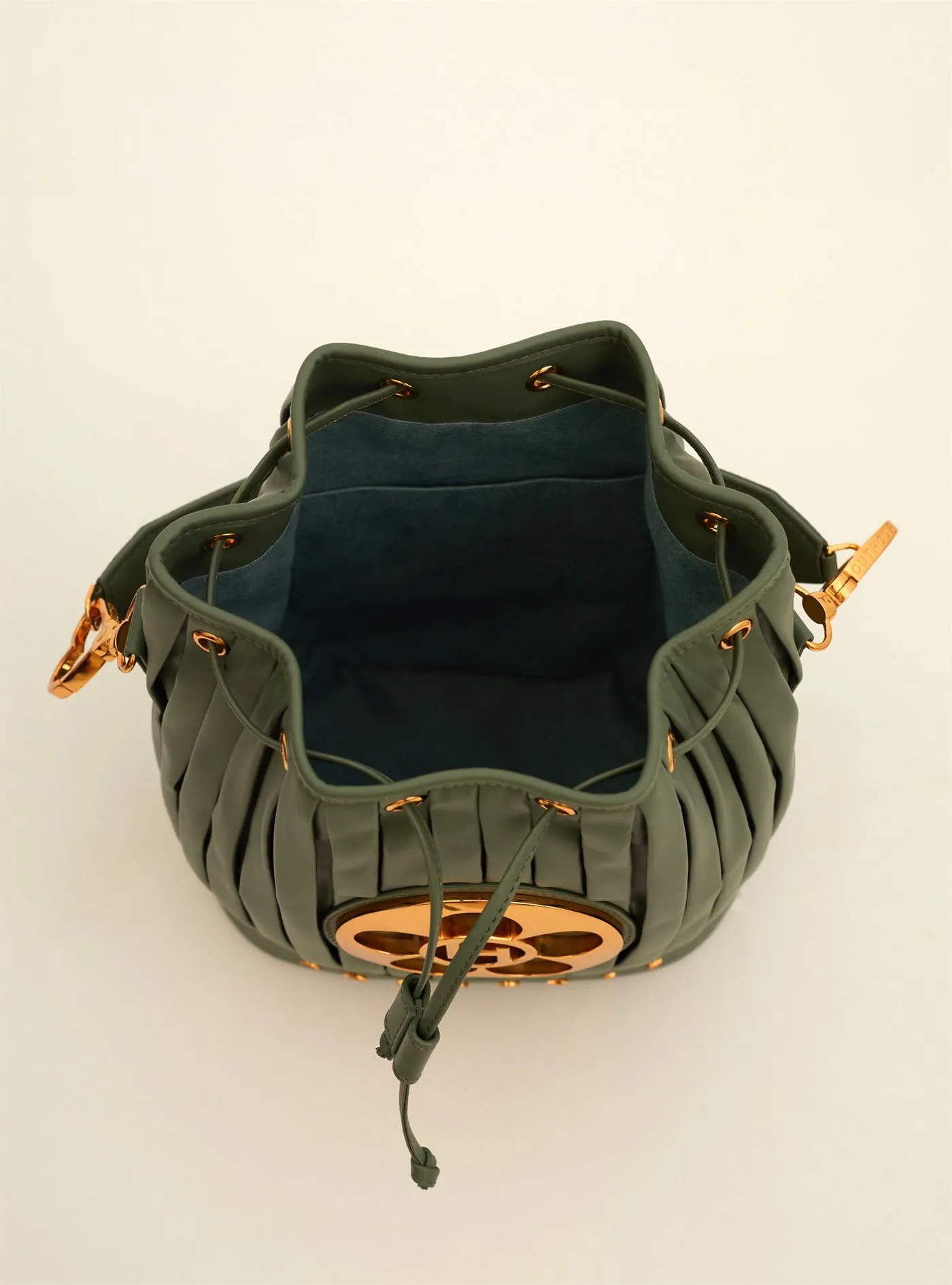 Outhouse   I   Oh Poppi Price Street Bucket Bag in Fern Green Vegan Leather Accessories OHBG21BB011