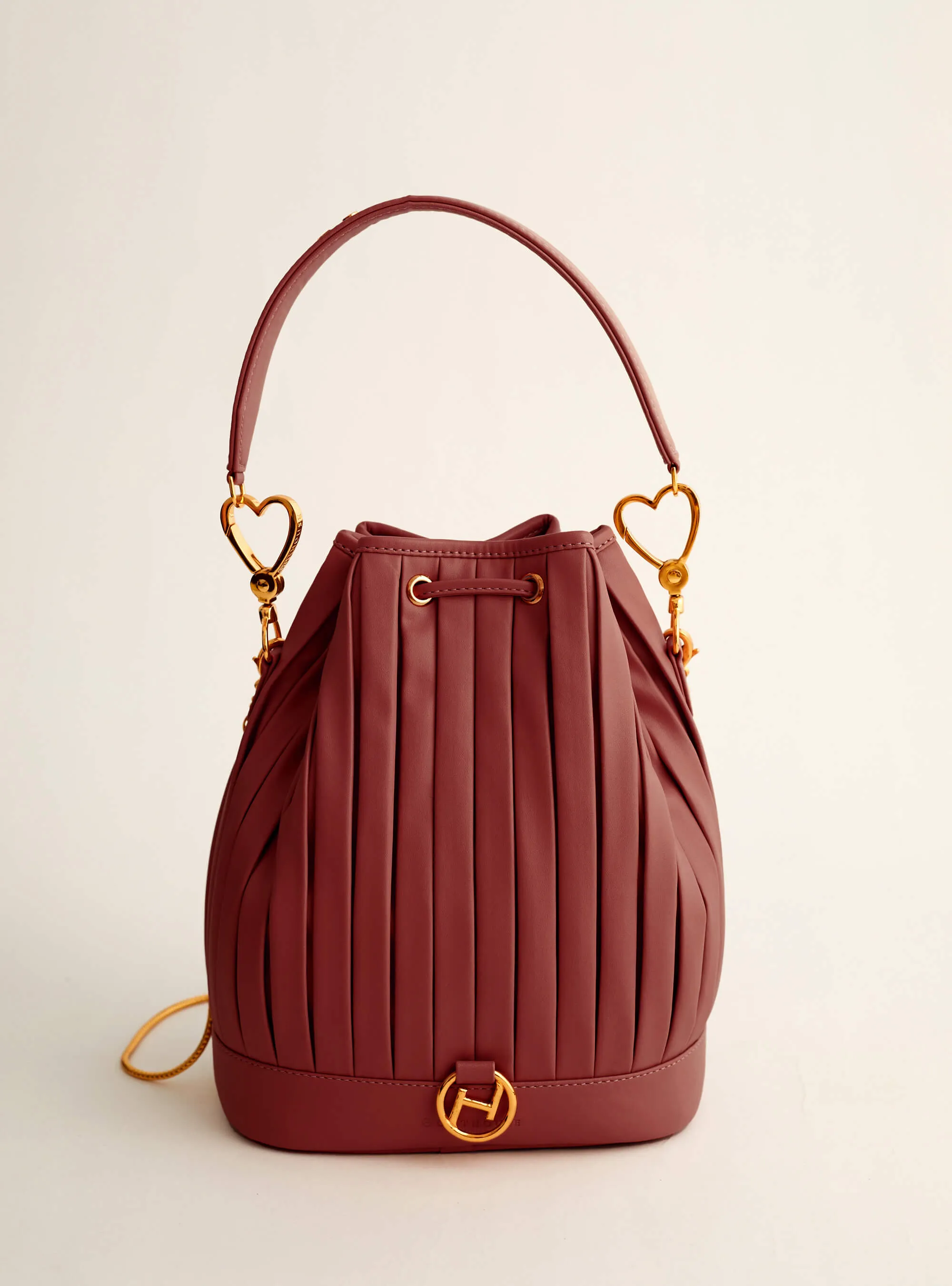 Outhouse   I   Oh Poppi Showfields Bucket Bag in Rosewood Maroon Vegan Leather Accessories OHBG21BB081
