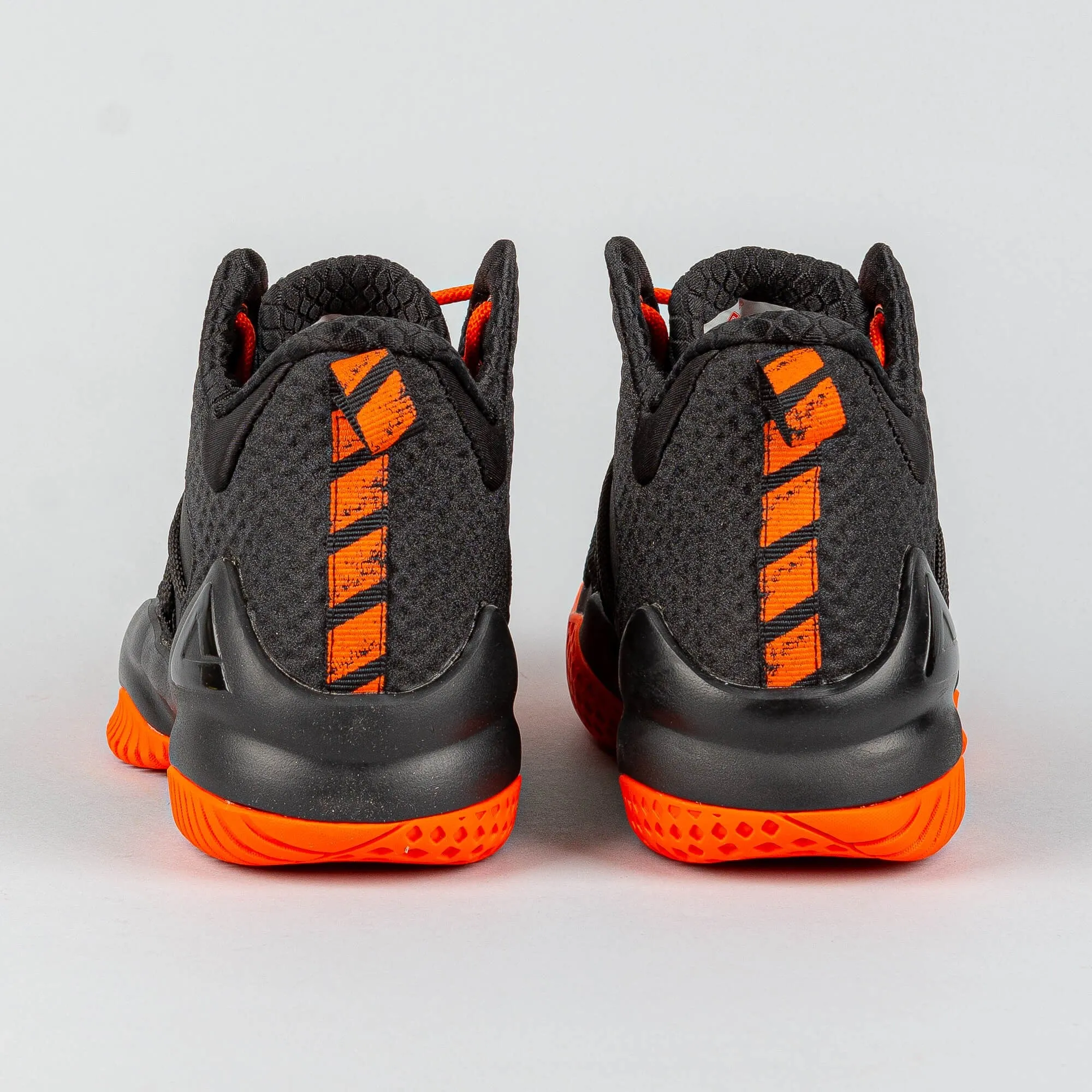 PEAK Streetball Master Black/orange red