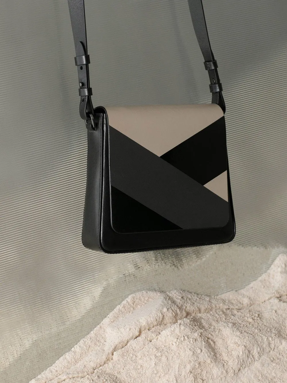 Perona   I   Bag - Cross Body Ashley In Black