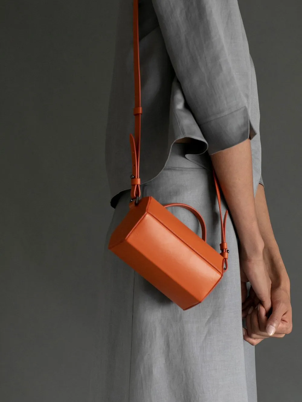 Perona   I   Bag - Cross Body Yui In Rust Orange