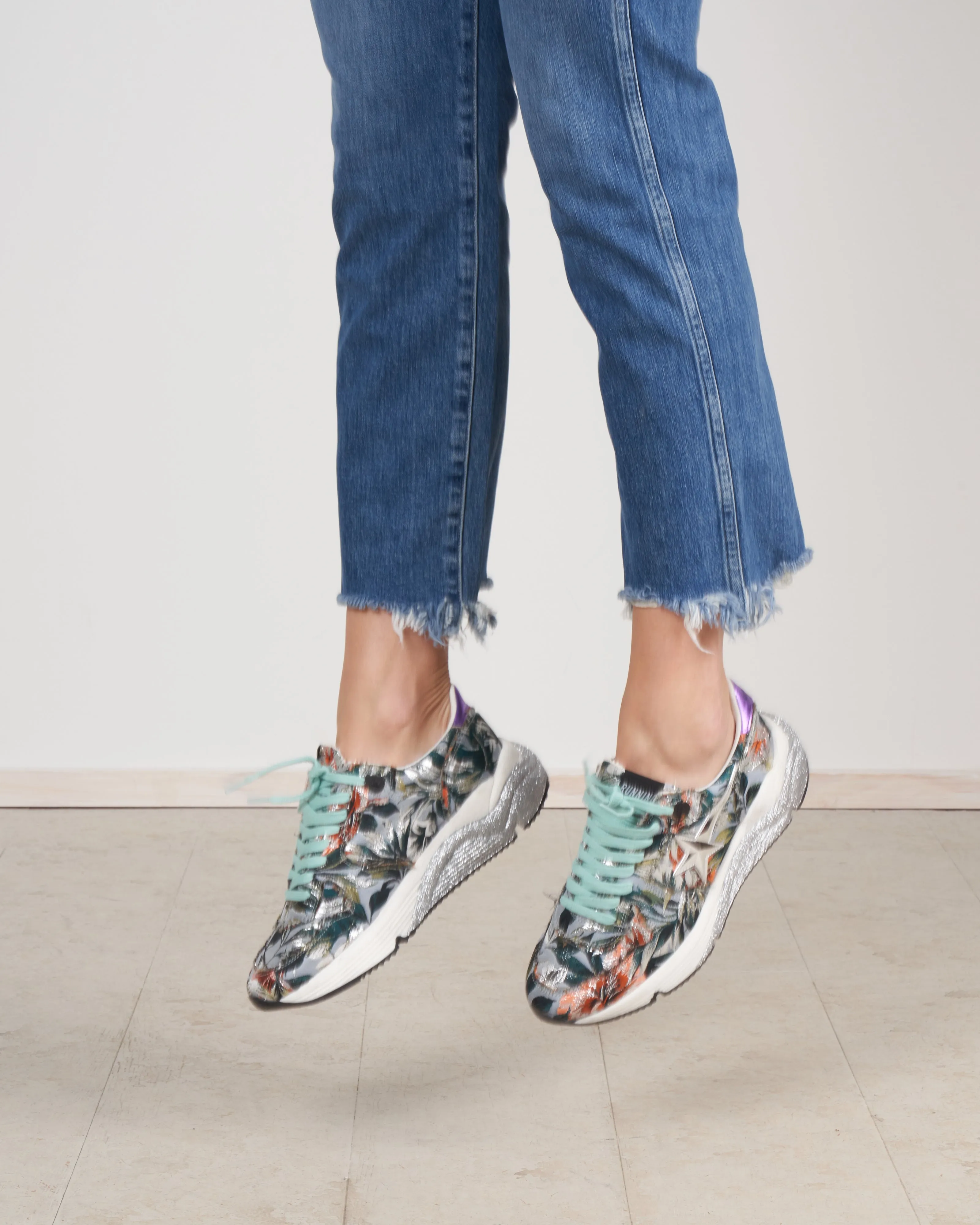 running sole sneaker - floral jacquard