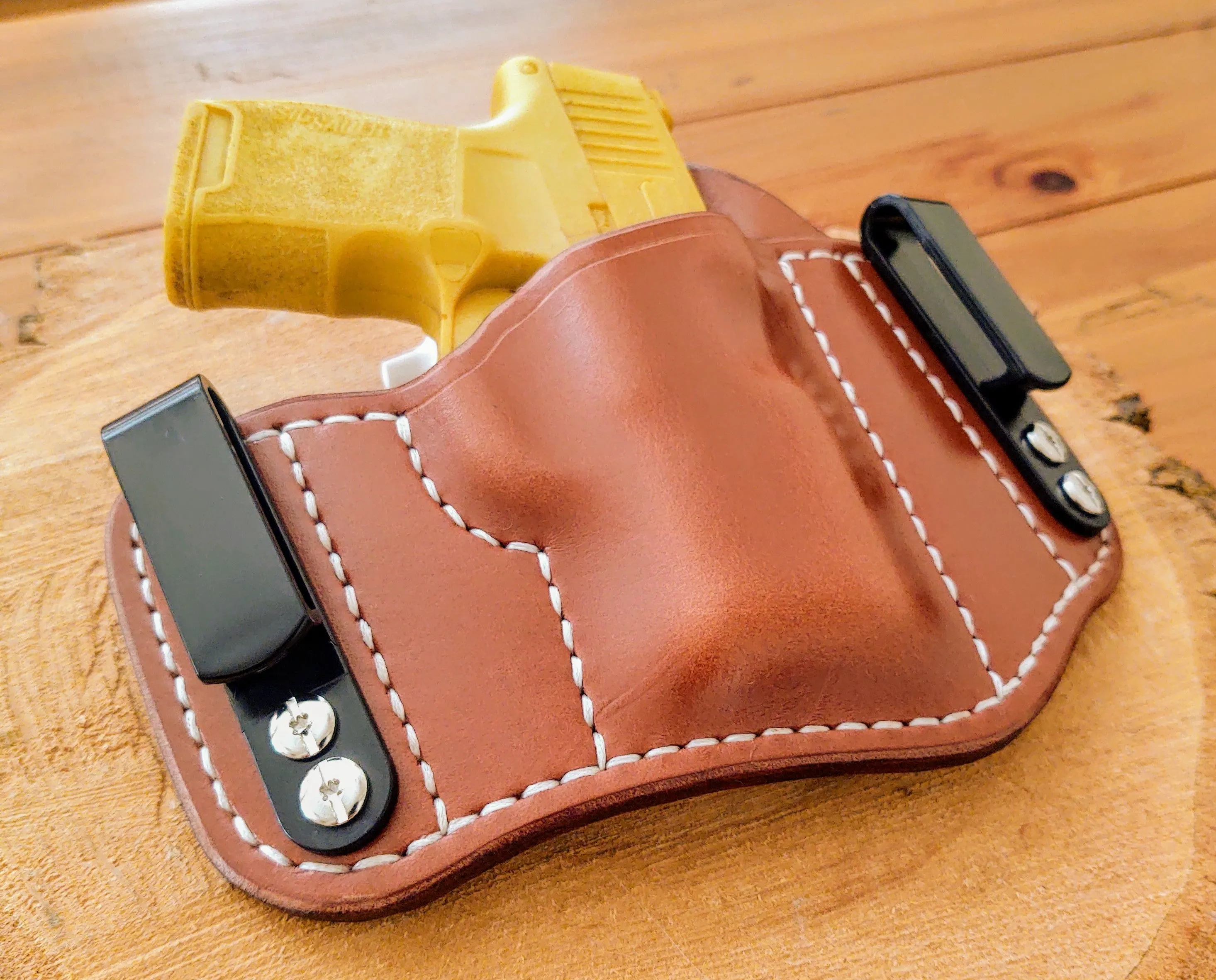 Sig Sauer P365 Sig P365 IWB Heavy-Duty Line Leather Holster