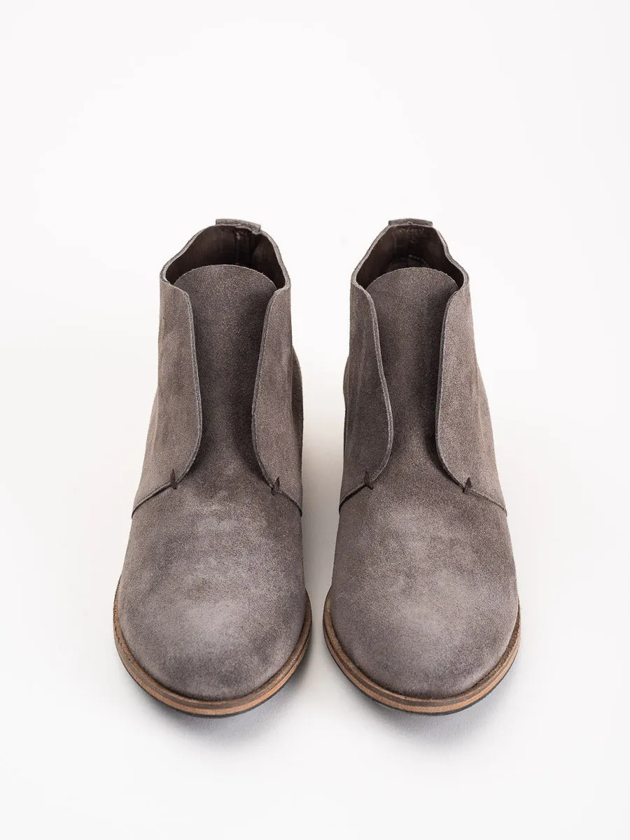 tala boot